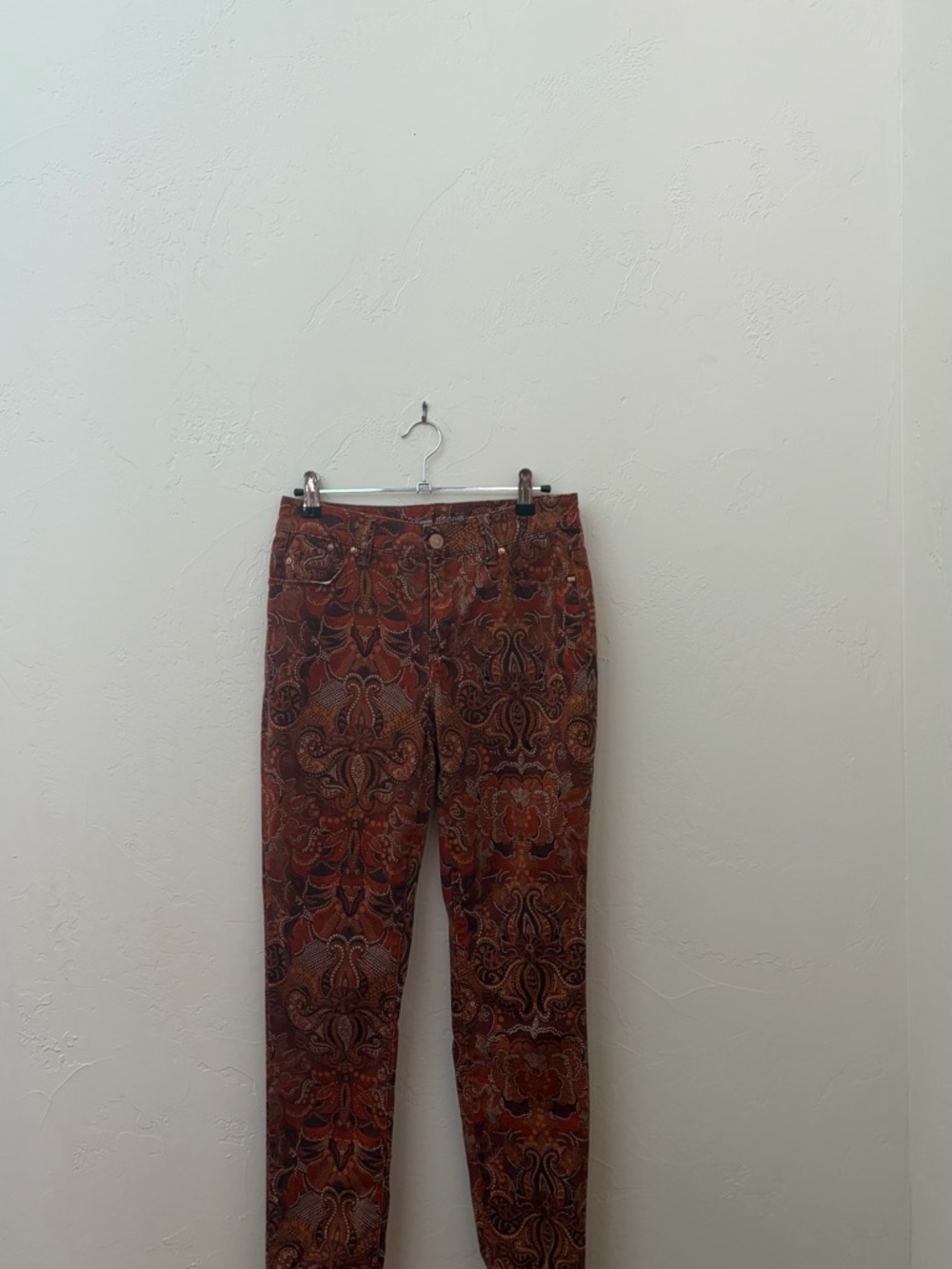Chico's Orange and Brown Paisley Platinum Jegging